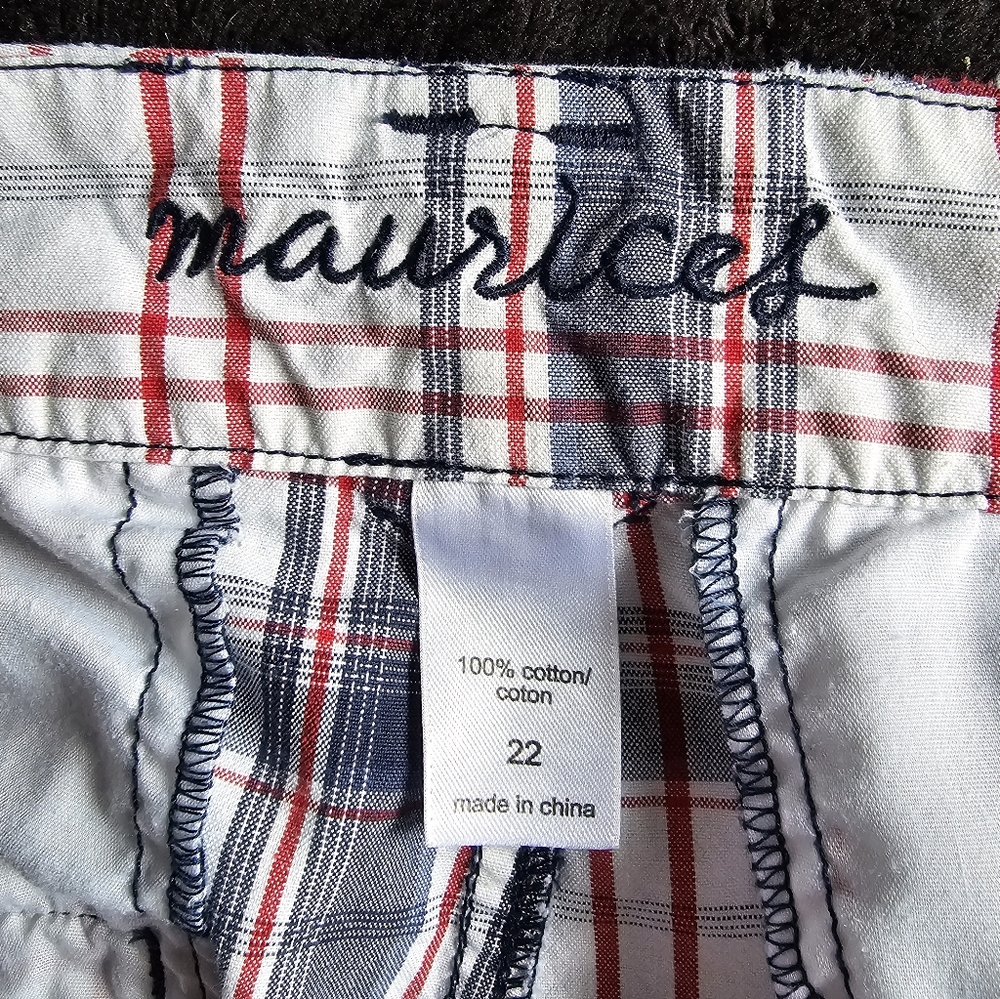 PLUS SIZE Red, White, Blue Plaid Shorts ๐ - Picture 6 of 8